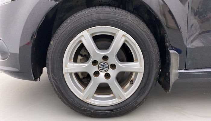 2012 Volkswagen Vento HIGHLINE DIESEL, Diesel, Manual, 75,455 km, Left Front Wheel