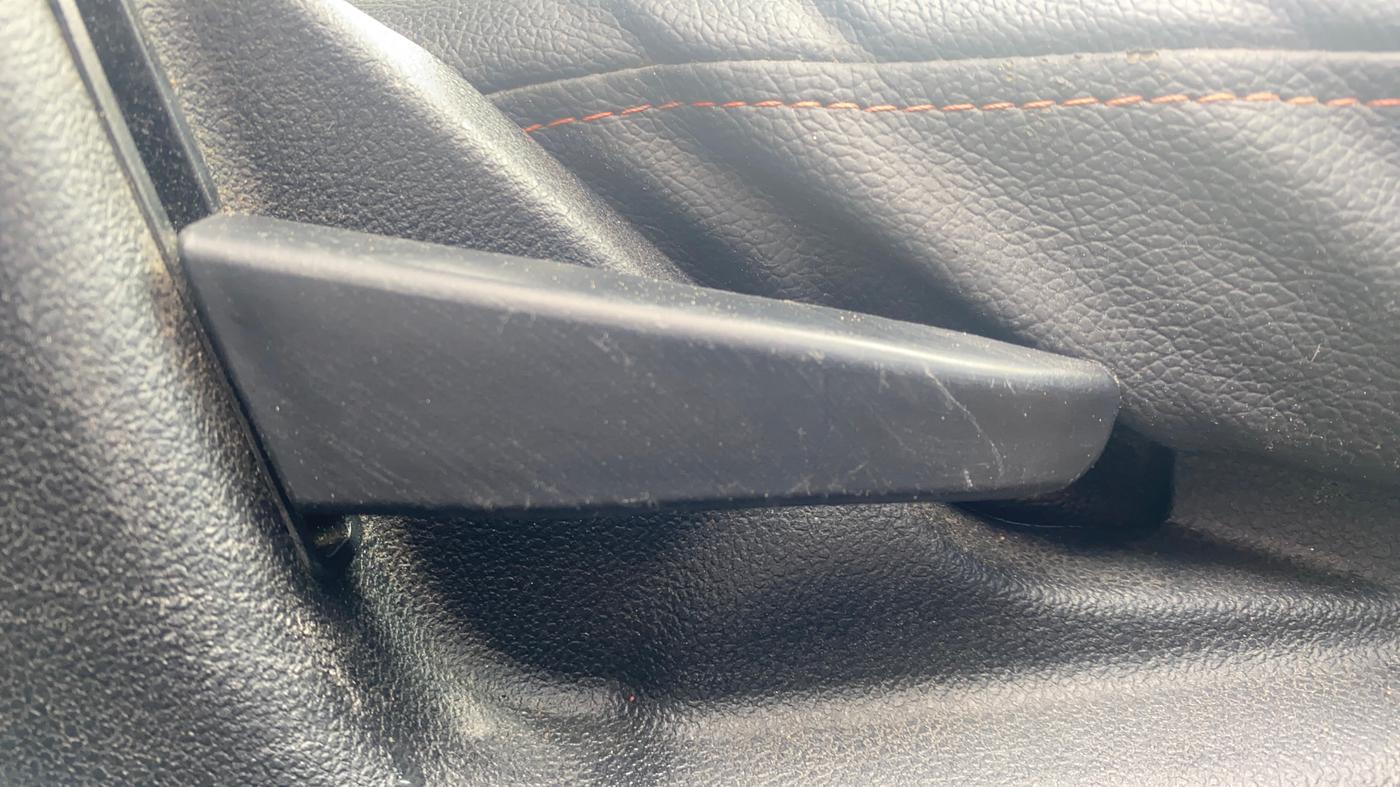 2014 Ford Figo TITANIUM 1.2 PETROL, Petrol, Manual, 58,275 km, Driver Side Adjustment Panel