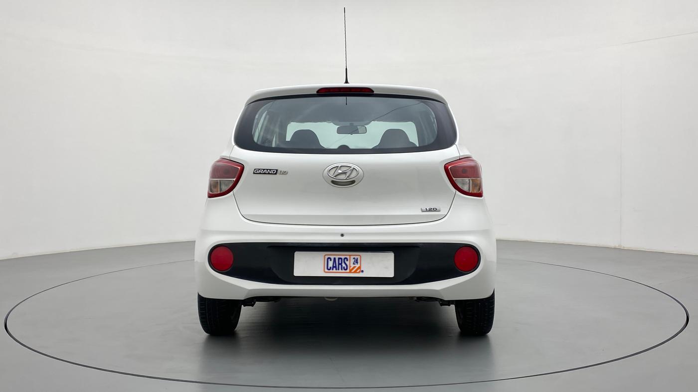 2017 Hyundai Grand i10 magna 1.2 crdi, Diesel, Manual, 87,535 km, Back/Rear