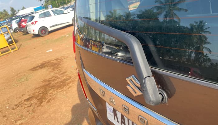 2017 Maruti Wagon R 1.0 VXI, Petrol, Manual, 75,826 km, Rear Wiper