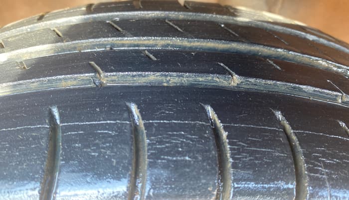 2017 Maruti Wagon R 1.0 VXI, Petrol, Manual, 75,826 km, Right Front Tyre Tread