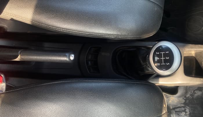 2017 Maruti Wagon R 1.0 VXI, Petrol, Manual, 75,826 km, Gear Lever