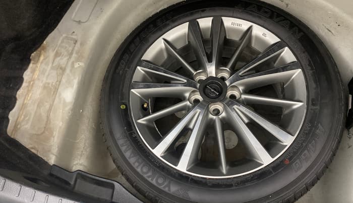 2015 Toyota Corolla Altis G PETROL, Petrol, Manual, 75,370 km, Spare Tyre