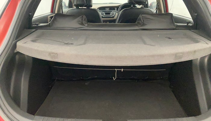 2015 Hyundai Elite i20 MAGNA 1.2, Petrol, Manual, 65,781 km, Boot Inside