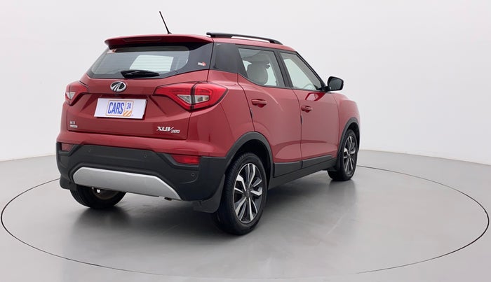 2021 Mahindra XUV300 W8 (O) 1.5 DIESEL AMT, Diesel, Automatic, 28,830 km, Right Back Diagonal