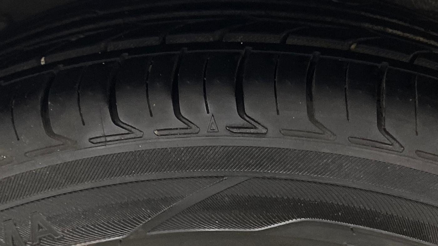 2016 Tata Zest XT PETROL, Petrol, Manual, 68,191 km, Right Rear Tyre Tread