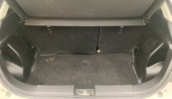 2023 Toyota Glanza G AMT, Petrol, Automatic, 1,31,108 km, Boot Inside