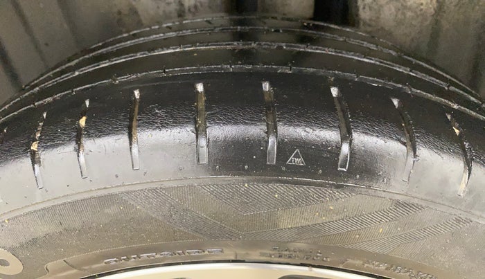 2023 Toyota Glanza G AMT, Petrol, Automatic, 1,31,108 km, Left Rear Tyre Tread