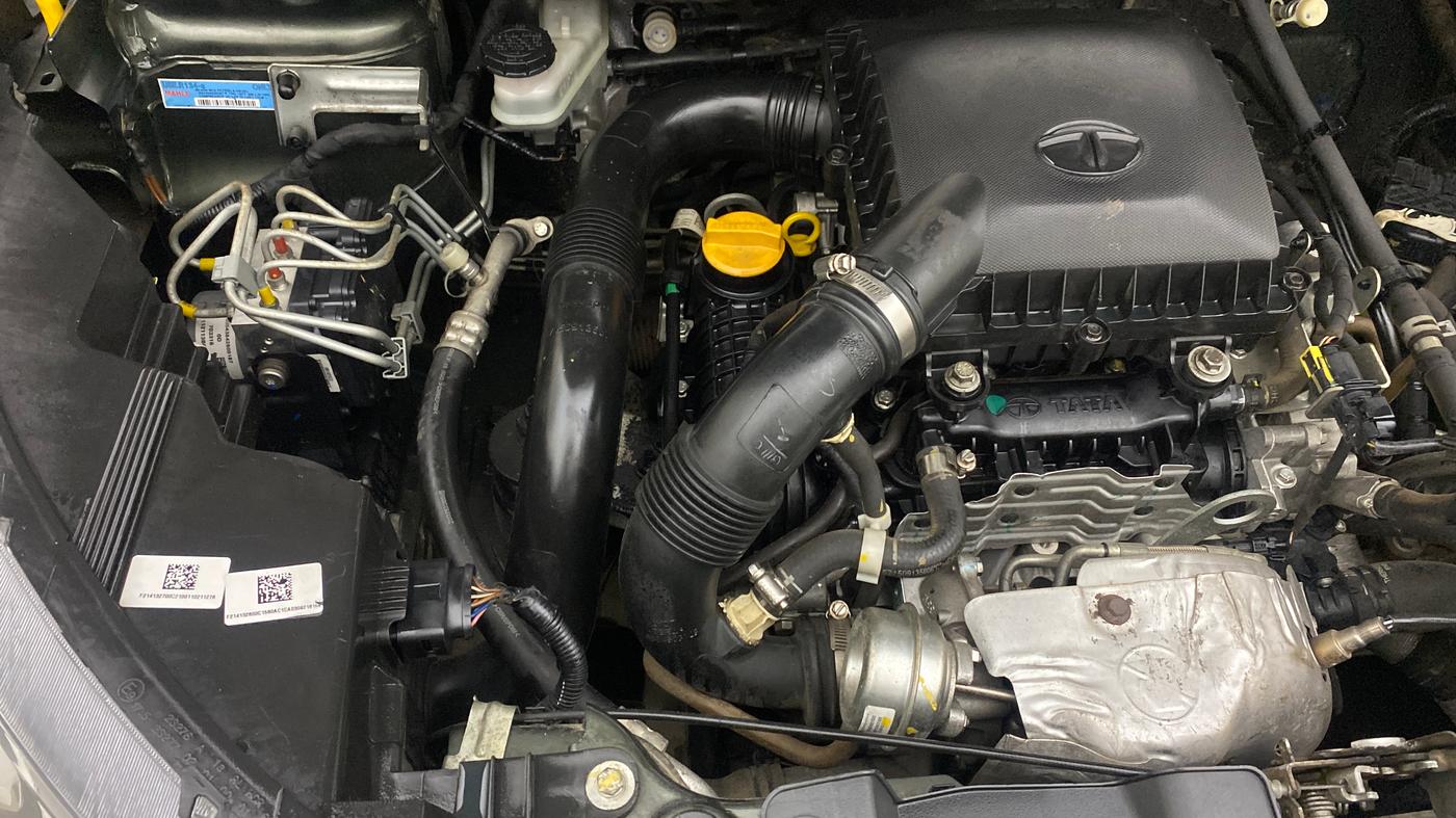 2021 Tata NEXON XM SUNROOF PETROL, Petrol, Manual, 56,947 km, Engine View - Right