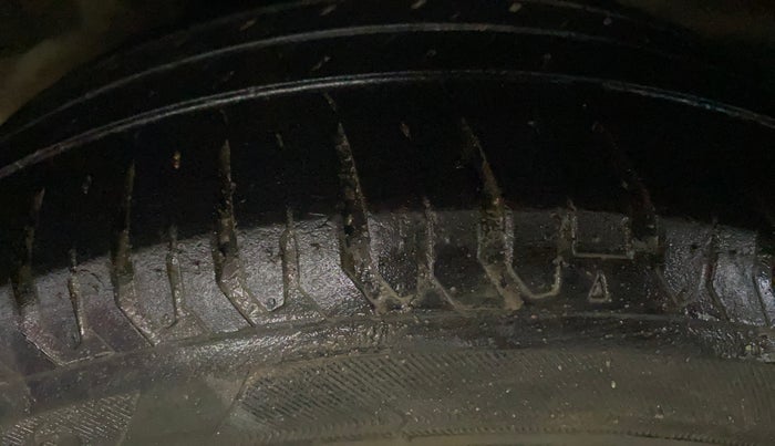 2022 Hyundai Verna SX (O)1.5 VTVT, Petrol, Manual, 45,558 km, Right Rear Tyre Tread