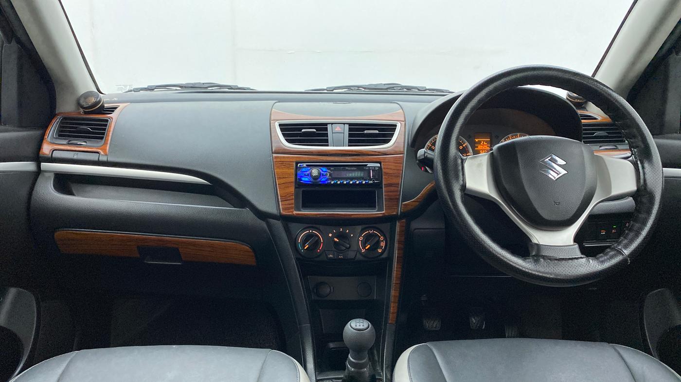 2013 Maruti Swift VXI, Petrol, Manual, 69,428 km, Dashboard