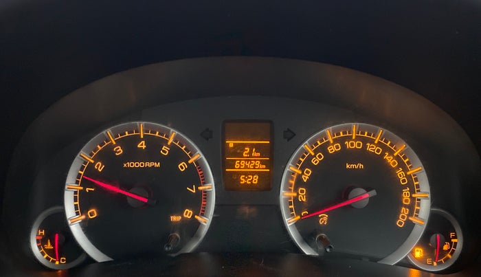 2013 Maruti Swift VXI, Petrol, Manual, 69,428 km, Odometer Image