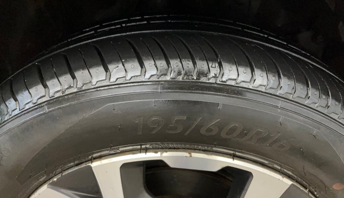 2020 Honda WR-V 1.2L I-VTEC S MT, CNG, Manual, 56,680 km, Right Front Tyre Tread