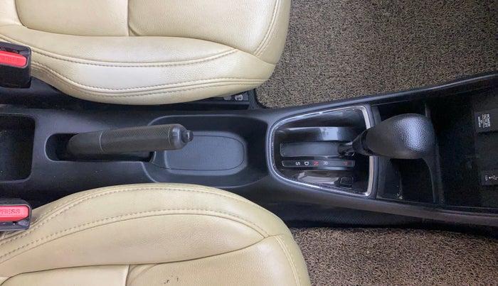 2018 Honda Amaze 1.2L I-VTEC V CVT, Petrol, Automatic, 65,434 km, Gear Lever