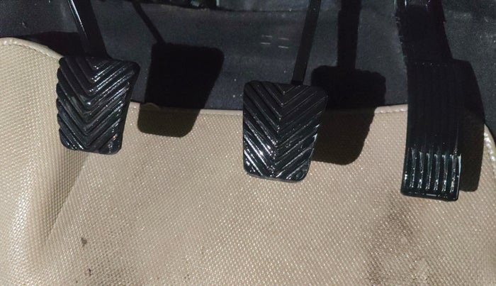 2013 Hyundai Verna FLUIDIC 1.6 VTVT SX, Petrol, Manual, 53,145 km, Pedals