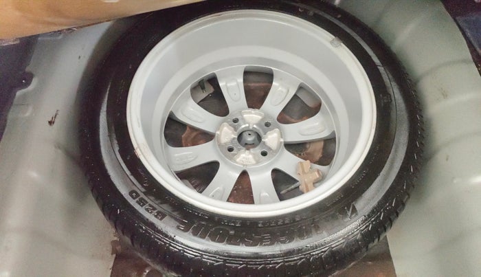 2013 Hyundai Verna FLUIDIC 1.6 VTVT SX, Petrol, Manual, 53,145 km, Spare Tyre