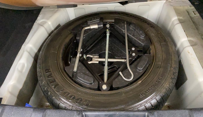 2020 Tata NEXON XM PETROL, Petrol, Manual, 59,069 km, Spare Tyre