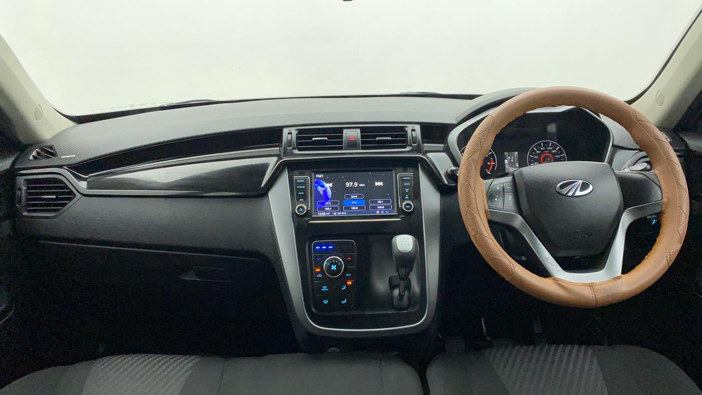 2020 Mahindra KUV 100 NXT K8 6 STR, Petrol, Manual, 15,478 km, Dashboard