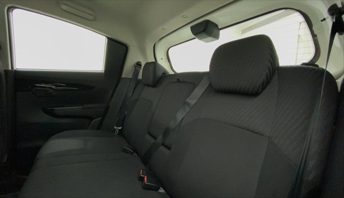 2020 Mahindra KUV 100 NXT K8 6 STR, Petrol, Manual, 15,478 km, Right Side Rear Door Cabin