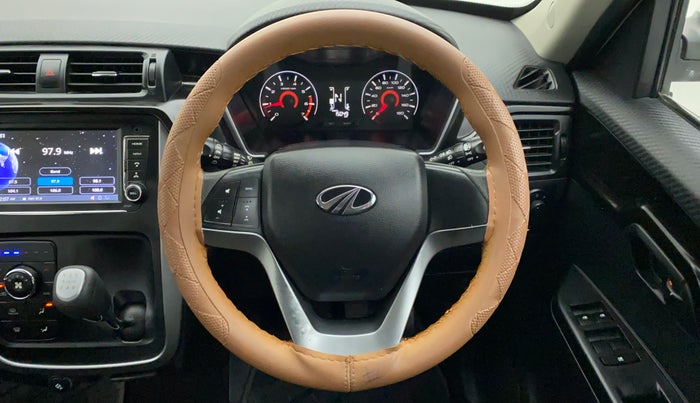2020 Mahindra KUV 100 NXT K8 6 STR, Petrol, Manual, 15,478 km, Steering Wheel Close Up