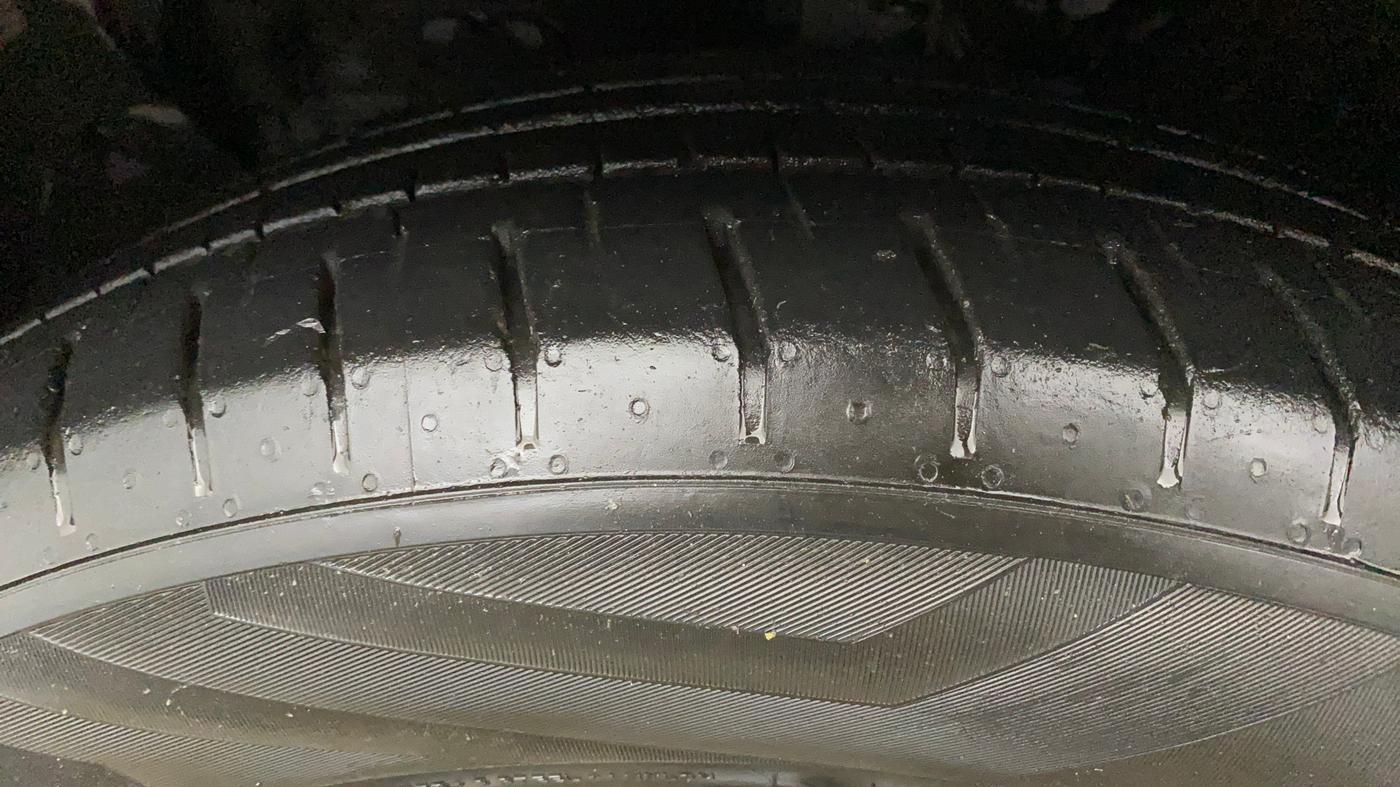 2020 KIA SELTOS GTX PLUS DCT 1.4 PETROL, Petrol, Automatic, 32,424 km, Left Front Tyre Tread