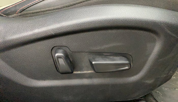 2020 KIA SELTOS GTX PLUS DCT 1.4 PETROL, Petrol, Automatic, 32,316 km, Driver Side Adjustment Panel