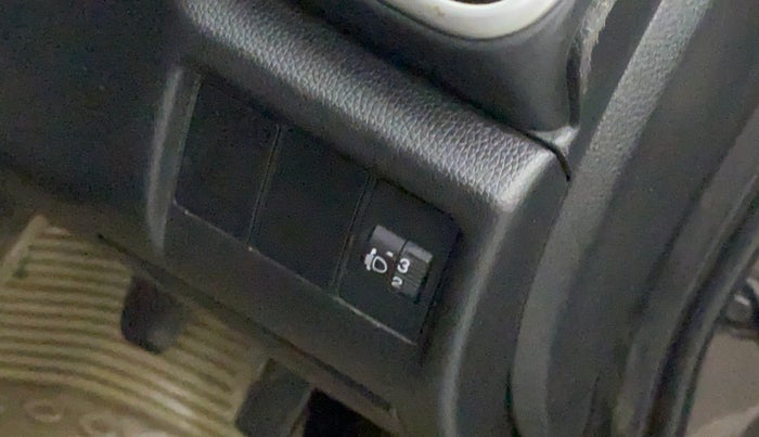 2014 Honda City 1.5L I-VTEC V MT, Petrol, Manual, 57,637 km, Dashboard - Headlight height adjustment not working
