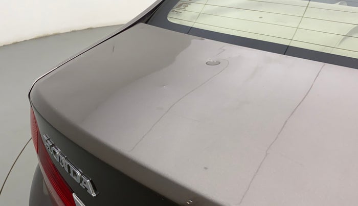 2014 Honda City 1.5L I-VTEC V MT, Petrol, Manual, 57,637 km, Dicky (Boot door) - Slightly dented