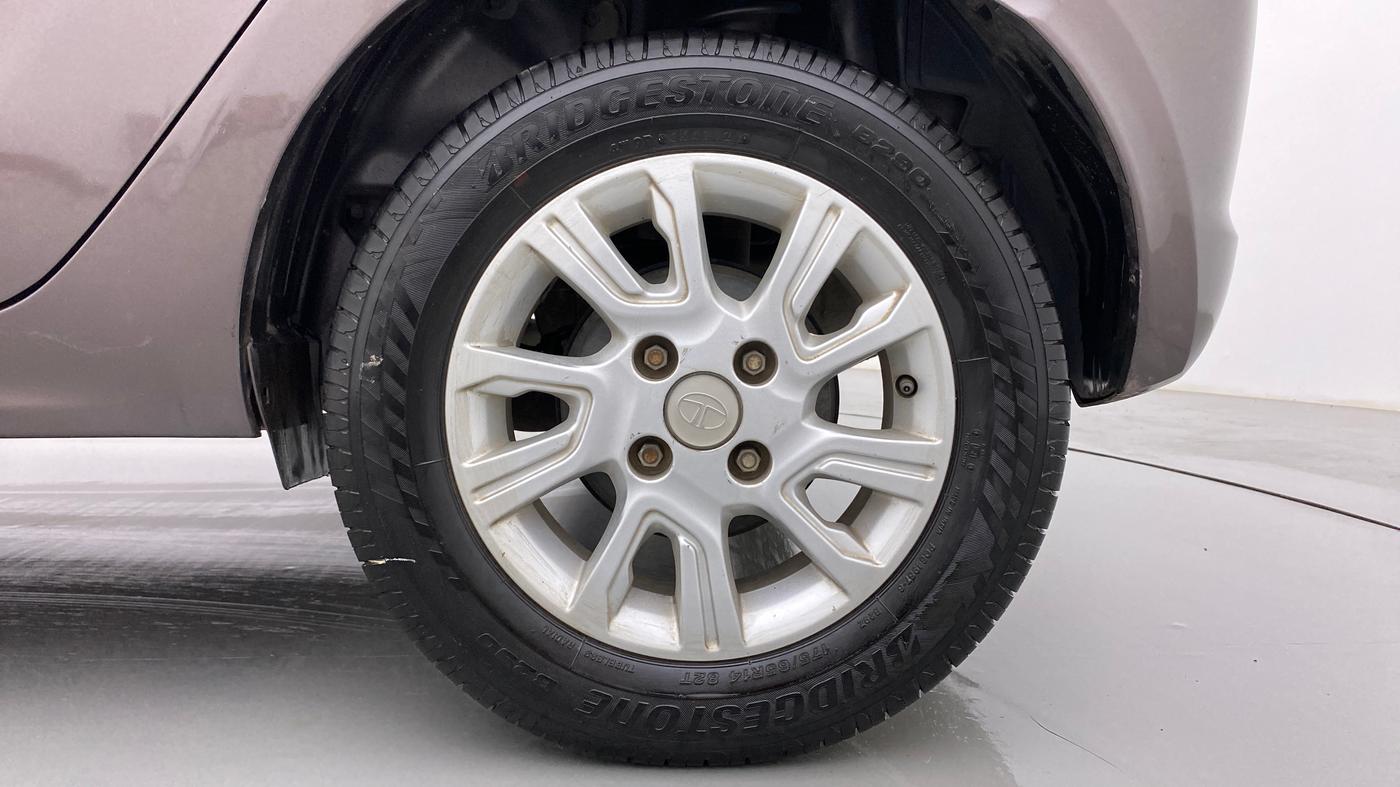 2018 Tata Tiago XZA PETROL, Petrol, Automatic, 86,491 km, Left Rear Wheel