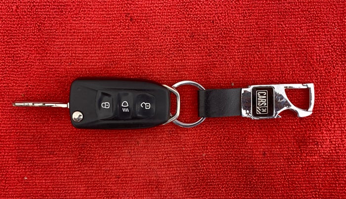 2018 Tata Tiago XZA PETROL, Petrol, Automatic, 86,491 km, Key Close Up