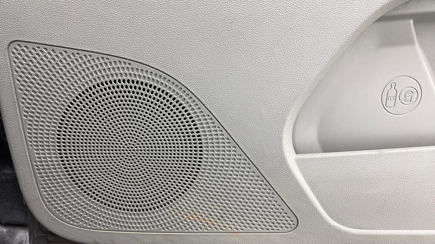2018 Tata Tiago XZA PETROL, Petrol, Automatic, 86,491 km, Speaker