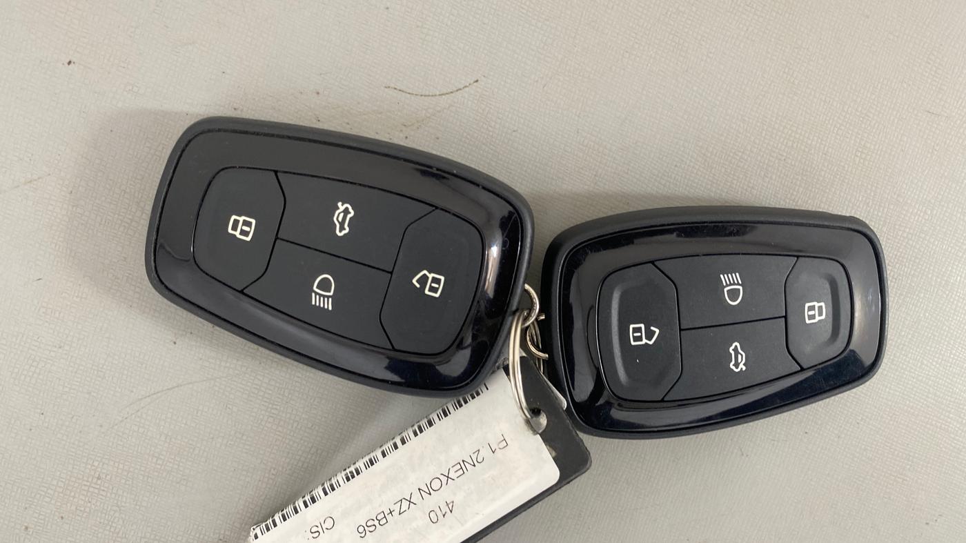 2022 Tata NEXON XZ PLUS PETROL, Petrol, Manual, 38,430 km, Key Close Up
