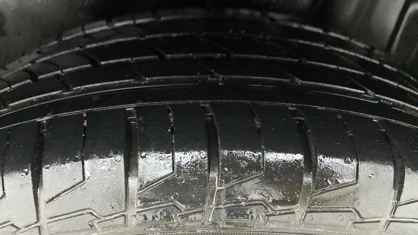 2021 Maruti S Cross SIGMA 1.5, Petrol, Manual, 32,795 km, Left Rear Tyre Tread