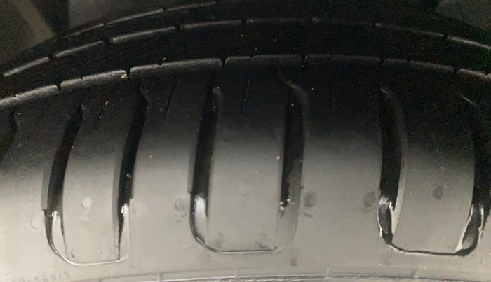 2020 Ford Figo Aspire TITANIUM1.5 DIESEL, Diesel, Manual, 55,132 km, Left Front Tyre Tread