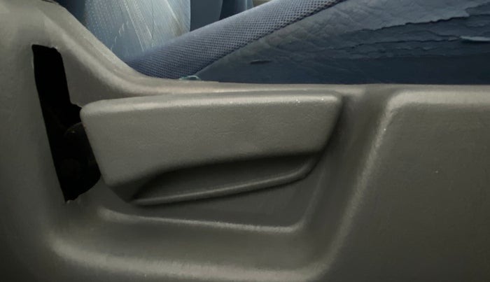 2014 Maruti Alto K10 VXI, Petrol, Manual, 1,00,475 km, Driver Side Adjustment Panel