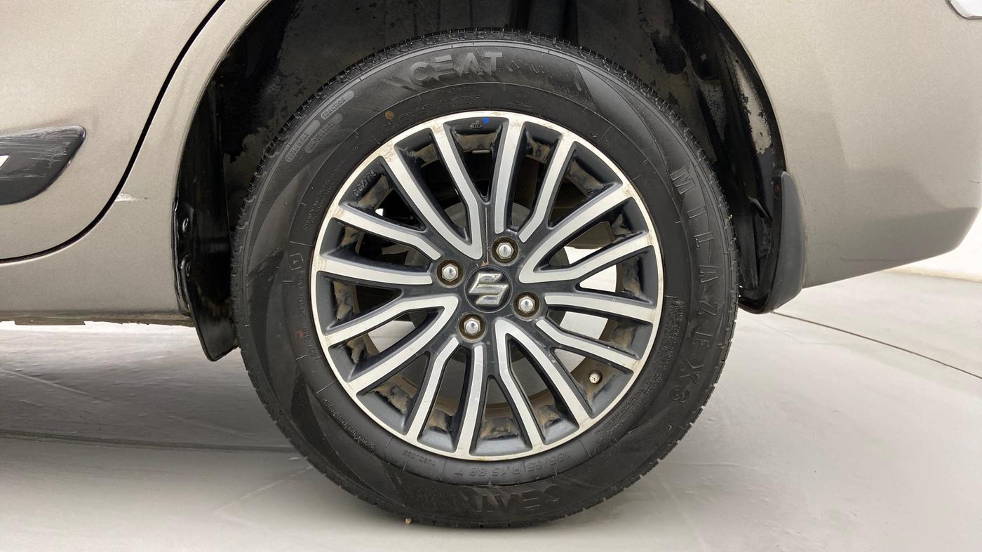 2018 Maruti Dzire ZDI PLUS AMT, Diesel, Automatic, 66,041 km, Left Rear Wheel