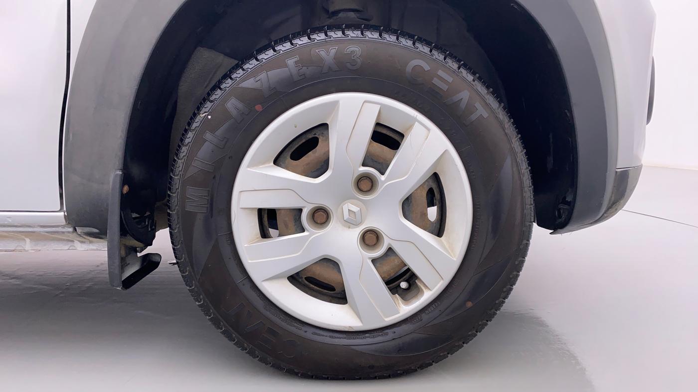 2016 Renault Kwid RXL, Petrol, Manual, 53,914 km, Right Front Wheel
