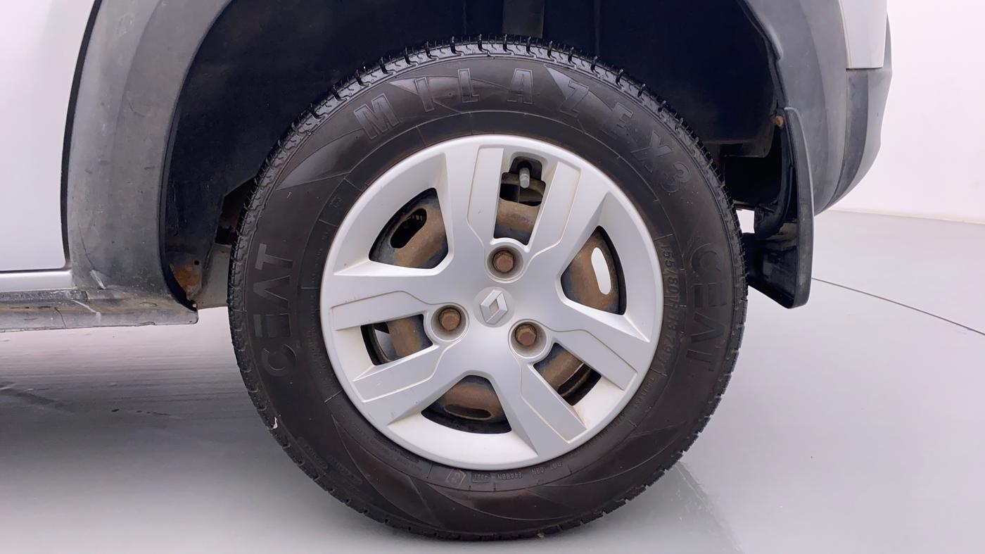 2016 Renault Kwid RXL, Petrol, Manual, 53,914 km, Left Rear Wheel
