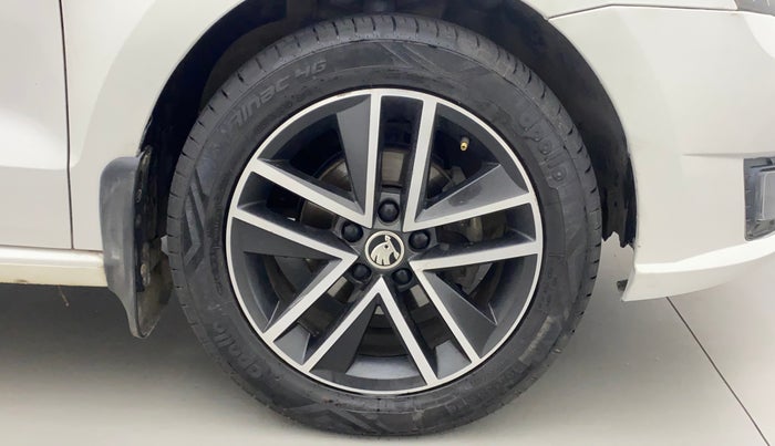 2019 Skoda Rapid STYLE 1.6 MPI, Petrol, Manual, 42,624 km, Right Front Wheel