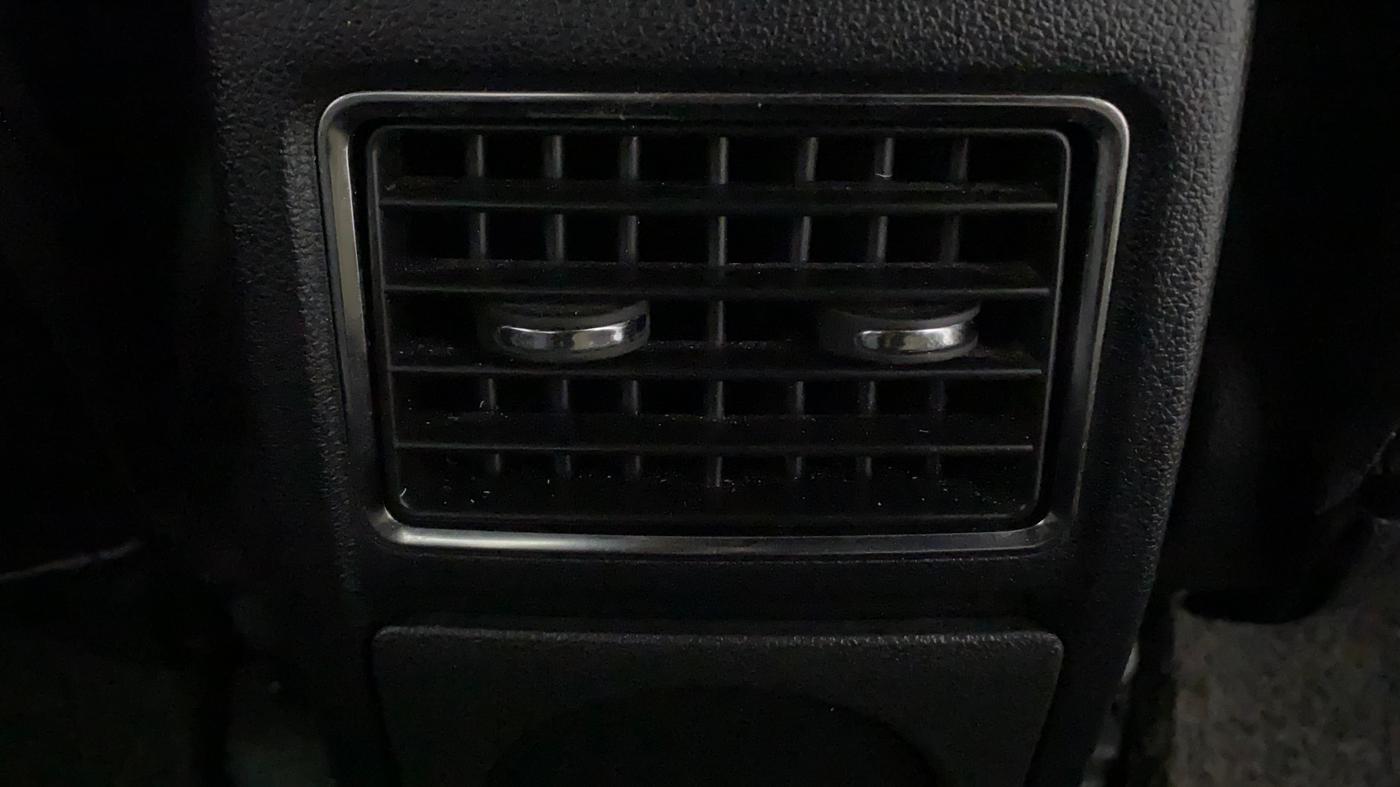 2019 Skoda Rapid STYLE 1.6 MPI, Petrol, Manual, 42,624 km, Rear AC Vents