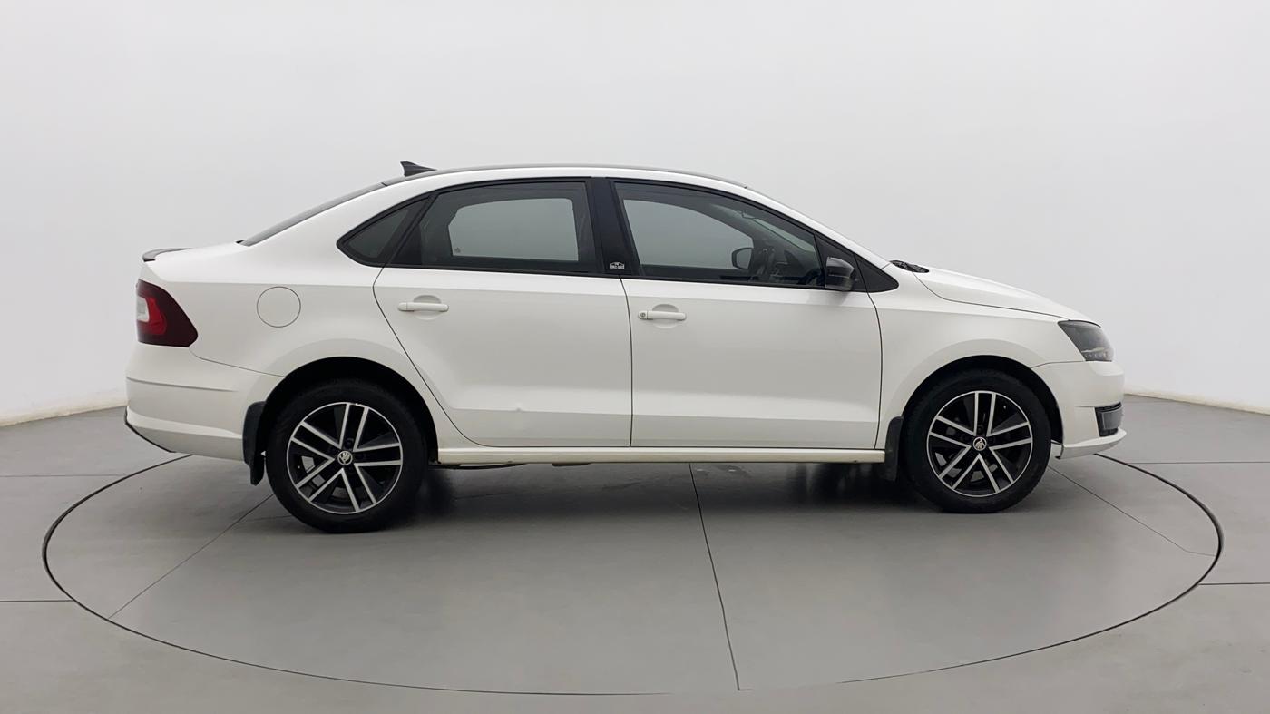 2019 Skoda Rapid STYLE 1.6 MPI, Petrol, Manual, 42,624 km, Right Side View