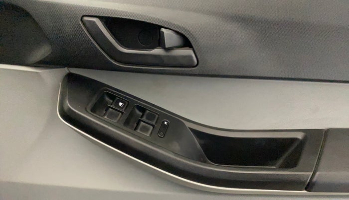 2021 Tata Tiago XT PETROL, CNG, Manual, 63,132 km, Driver Side Door Panels Control