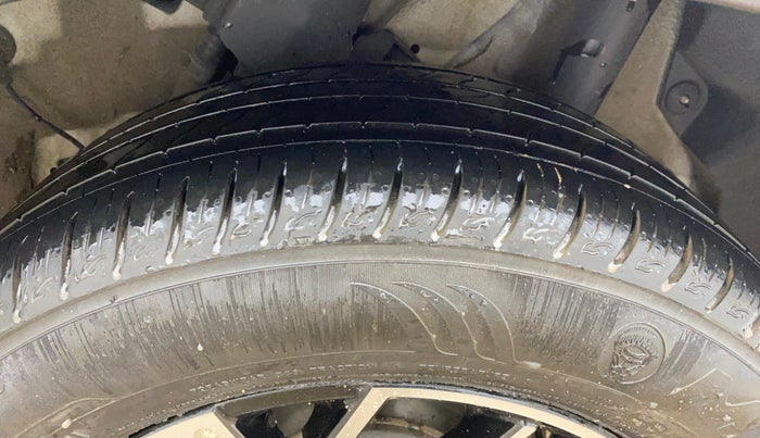 2024 Hyundai VENUE N LINE N8 1.0 TURBO DCT DUAL TONE, Petrol, Automatic, 9,719 km, Left Rear Tyre Tread