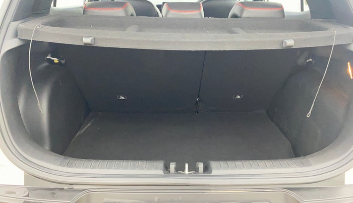 2024 Hyundai VENUE N LINE N8 1.0 TURBO DCT DUAL TONE, Petrol, Automatic, 9,719 km, Boot Inside