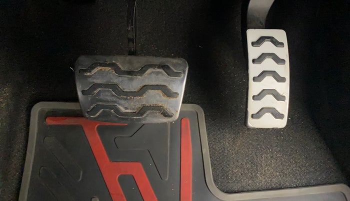 2024 Hyundai VENUE N LINE N8 1.0 TURBO DCT DUAL TONE, Petrol, Automatic, 9,719 km, Pedals