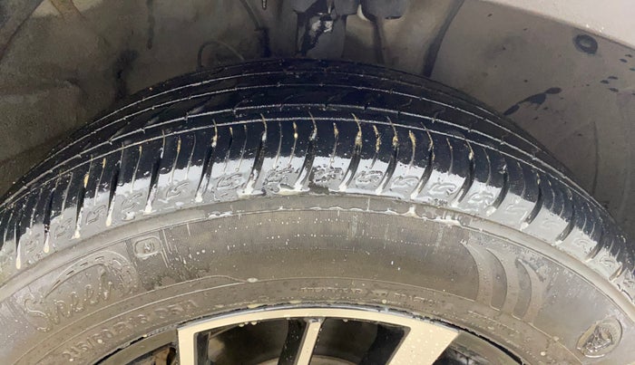 2024 Hyundai VENUE N LINE N8 1.0 TURBO DCT DUAL TONE, Petrol, Automatic, 9,719 km, Right Front Tyre Tread