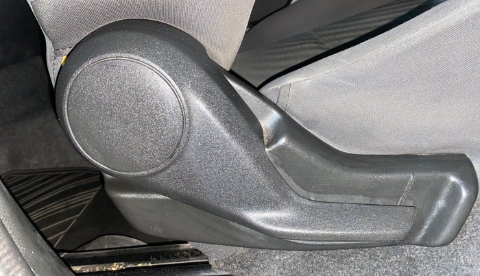 2023 Maruti Swift LXI, Petrol, Manual, 24,785 km, Driver Side Adjustment Panel