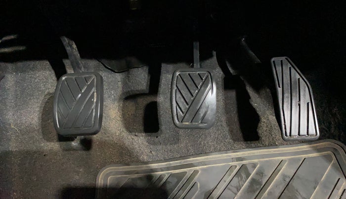 2023 Maruti Swift LXI, Petrol, Manual, 24,785 km, Pedals
