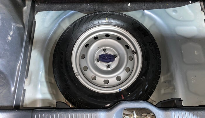 2023 Maruti Swift LXI, Petrol, Manual, 24,785 km, Spare Tyre