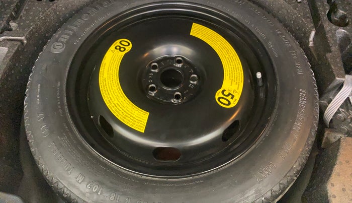 2019 Volkswagen TIGUAN HIGHLINE TDI AT, Diesel, Automatic, 1,11,433 km, Spare Tyre